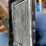ADAPTACIÓN DE UN FILTRO DE POLEN EN UNA FURGO NISSAN SERENA DE 1996